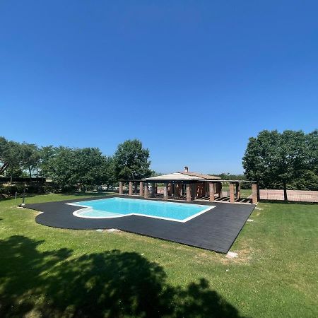 Casa Vacanza Villaggio Poggio Rosso Arezzo Exterior photo